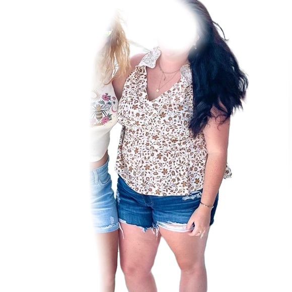 Floral Tank Top Blouse - Picture 4 of 4